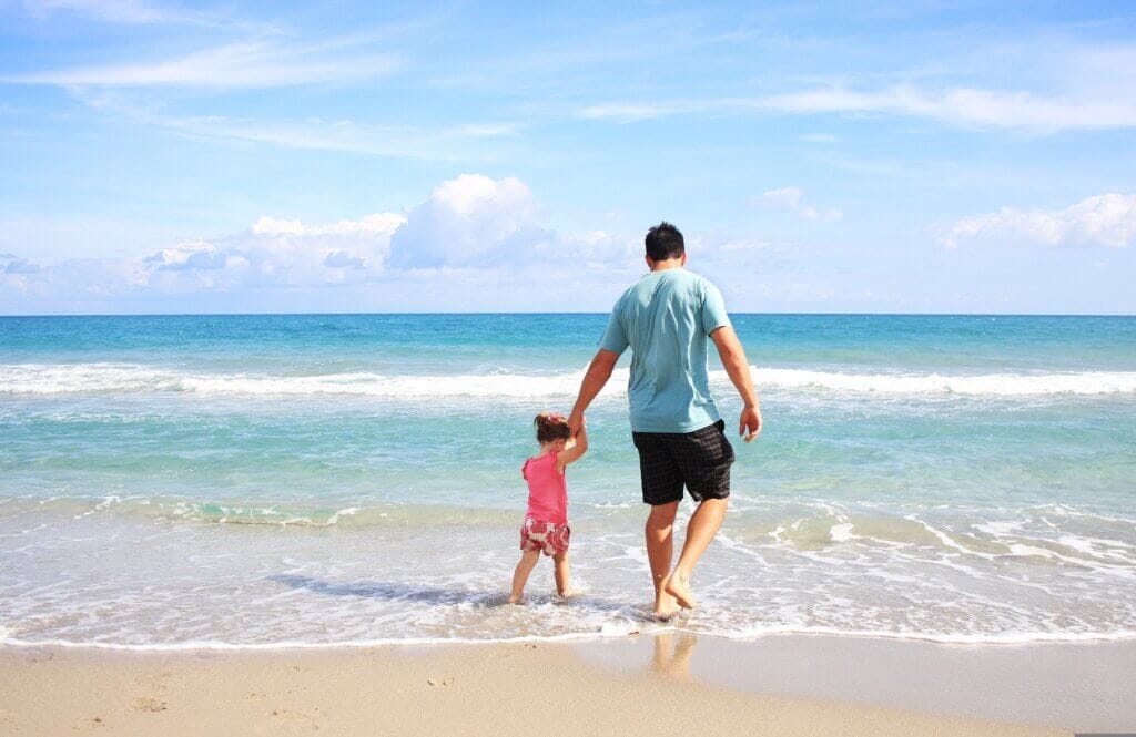 Hilton grand vacations review father and daughter on beach